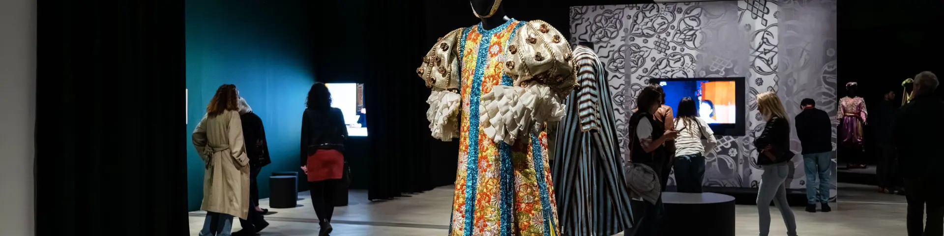 Louvre Lens -Exposition Par Delà Les Milles Et Une Nuits - Frédéric Iovino 2026