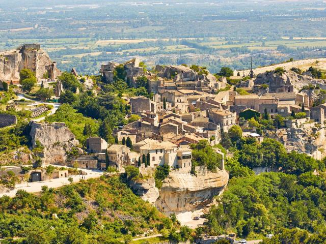 baux-de-provence-fotolia-min-1.jpg