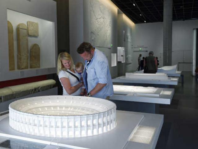 musee-romanit-nimes-paca-cstphane-ramillon-1.jpg
