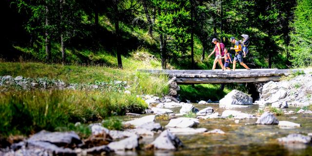 Randonnées dans la station des Orres en été