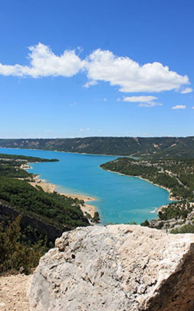 lac-esparron-vue-cchillio.jpg