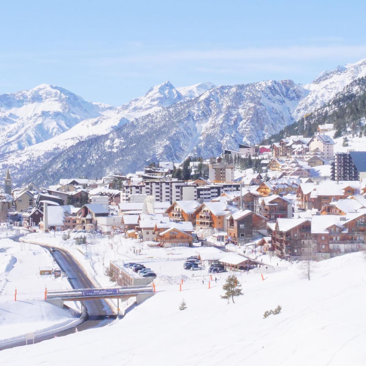 Major ski resorts | Provence-Alpes-Côte d'Azur Tourism