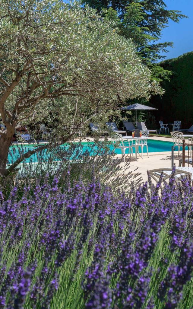 Vue piscine Auberge de Cassagne