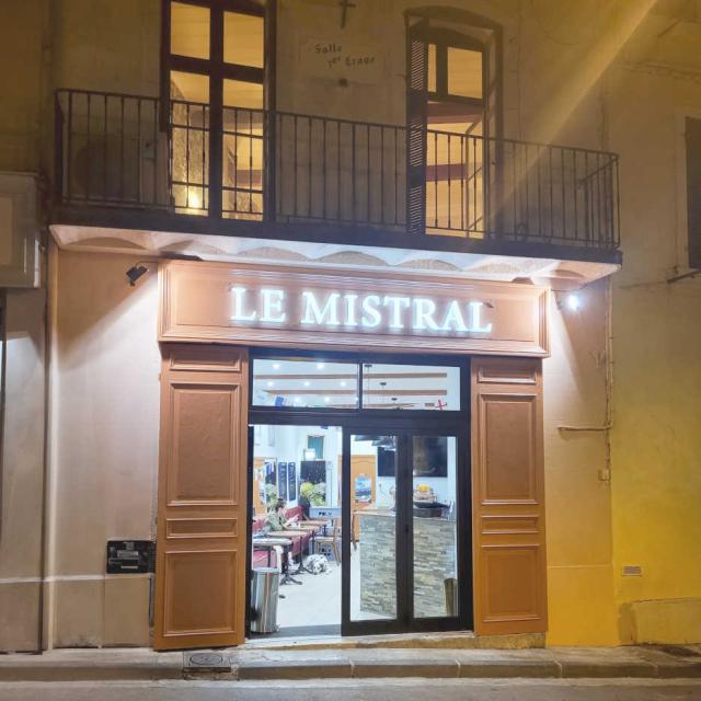 Bar Du Mistral Plus Belle La Vie Allauch @villedallauch