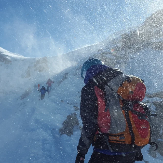 Alpiniste Neige Montagne Simon