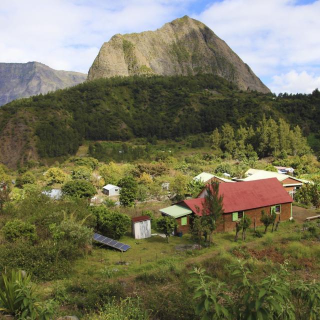 montagne_mafate17_ilet_-_credit_irt_-_emmanuel_virin.jpg