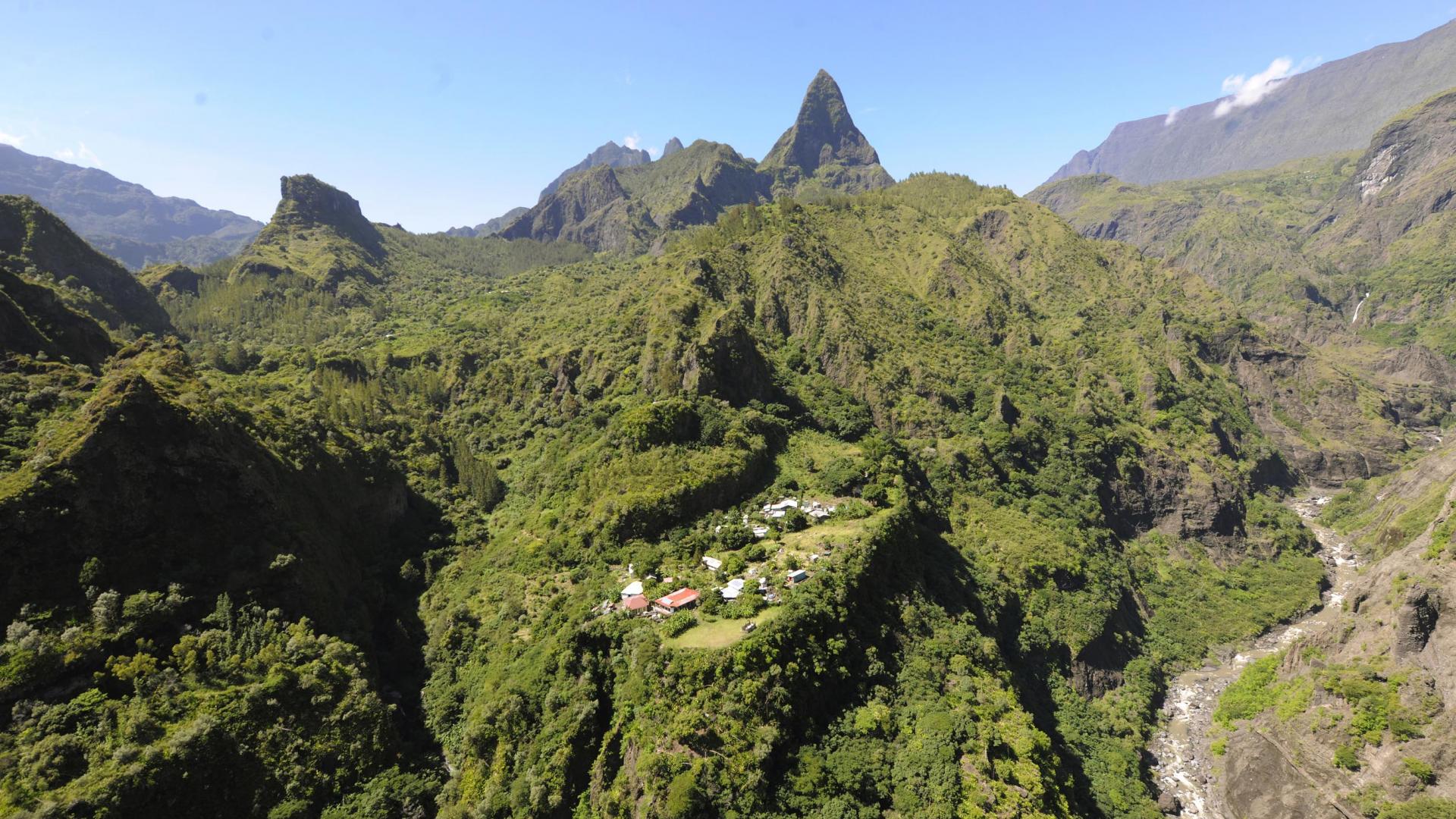 Le parc national de La Réunion Île de la Réunion Tourisme Le parc national de La Réunion Île de la Réunion Tourisme