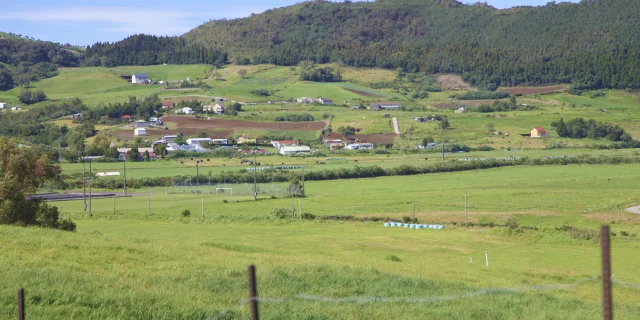 plaine_des_cafres05_village_creole_-_credit_irt_-_emmanuel_virin.jpg
