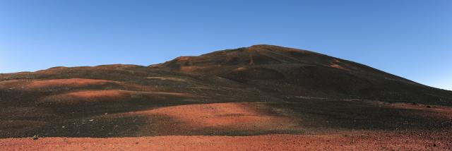 Volcan Plaine Des Sables33 Credit Irt Serge Gelabert Dts 12 2014.jpg