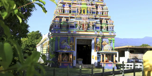 religion_tamoule137_temple_colosse_-_credit_irt_-_emmanuel_virin.jpg