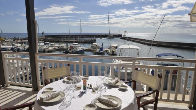 Restaurant04 Credit Irt Serge Gelabert Dts 12 2014.jpg