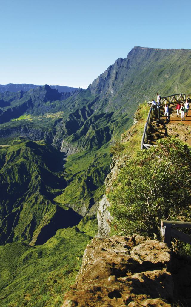 saint_paul09_belvedere_du_maido_-_credit_irt_-_emmanuel_virin_1.jpg