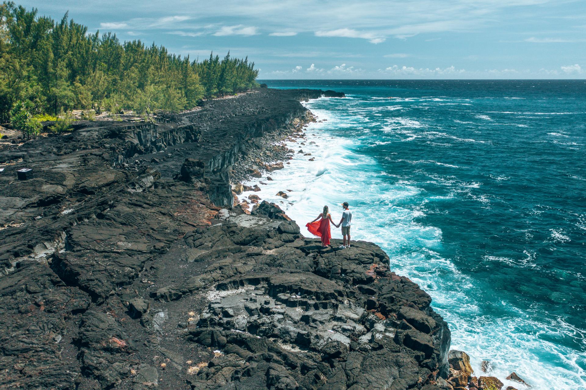 Route Des Laves Credit Les Droners Dts Web 16 01 2030