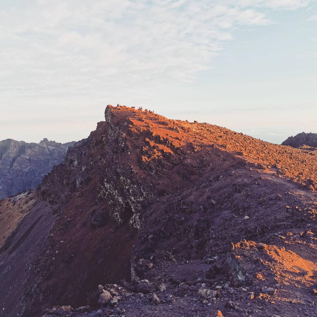 Piton des Neiges à La Réunion le toit de l’océan Indien