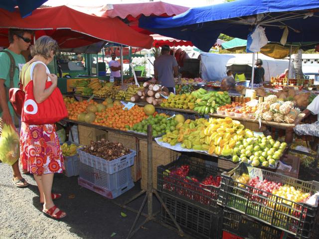 marche-de-saint-paul02-credit-irt-emmanuel-virin.jpg
