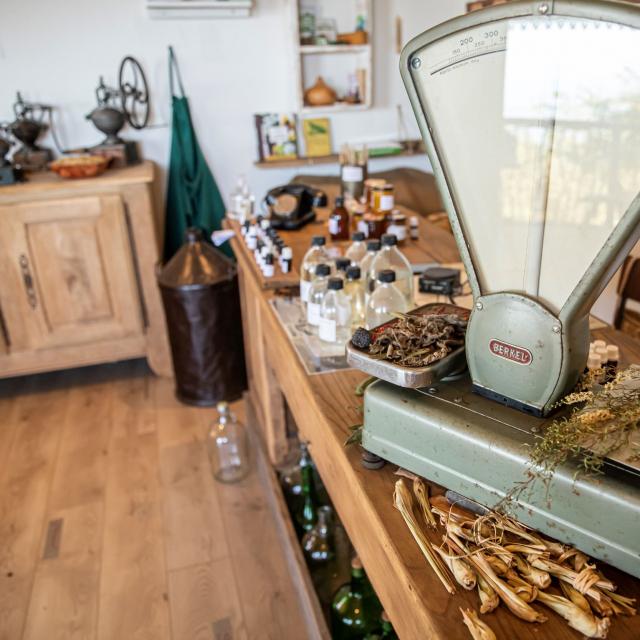 Du Jardin A L Alambic Fontaine Aromatique Boutique.