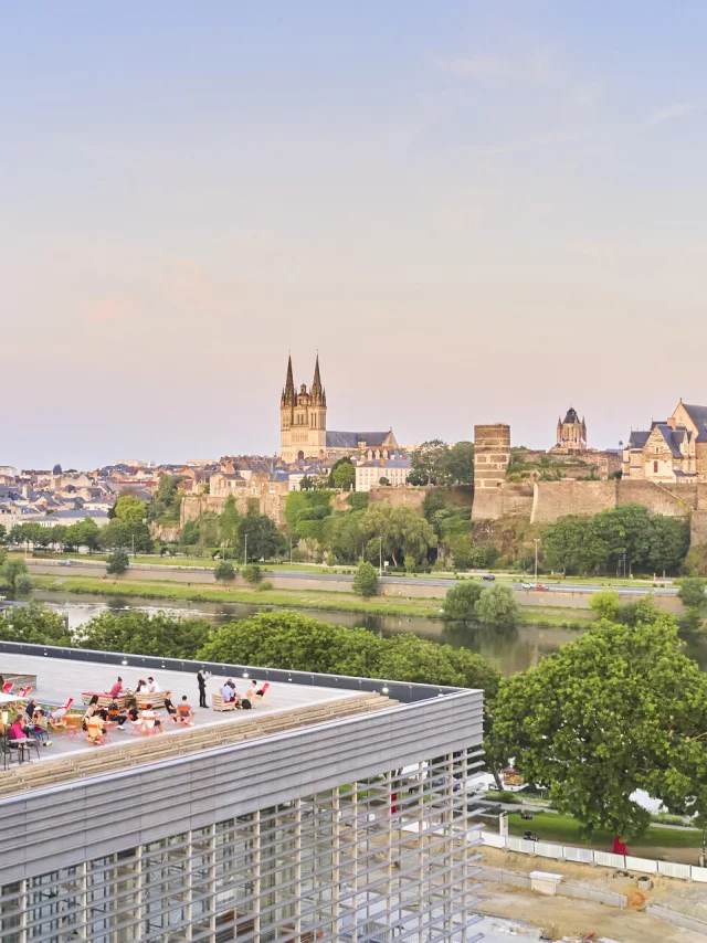la-reserve-restaurant-bar-angers.jpg