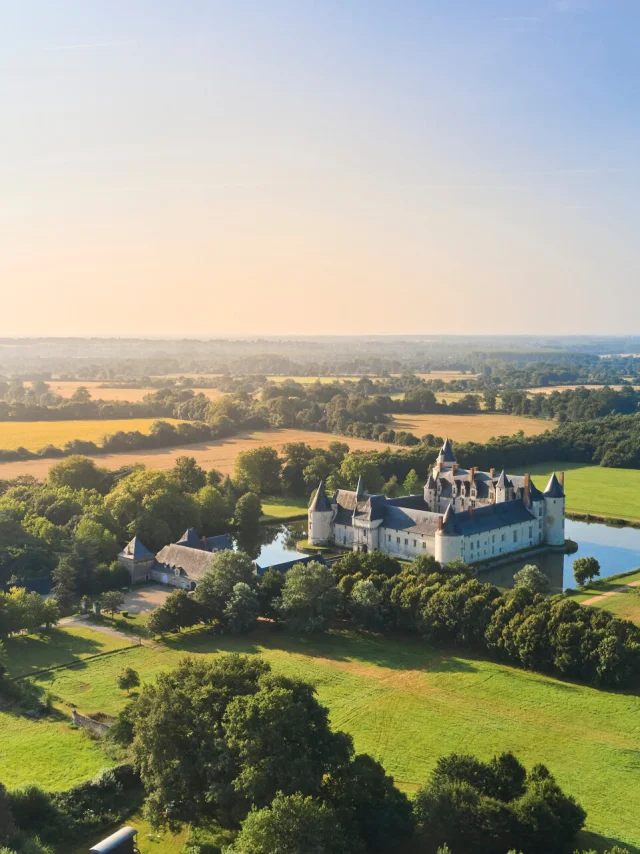 Chateau Plessis Bourre Ecuille Alexandre Lamoureux Destination Angers