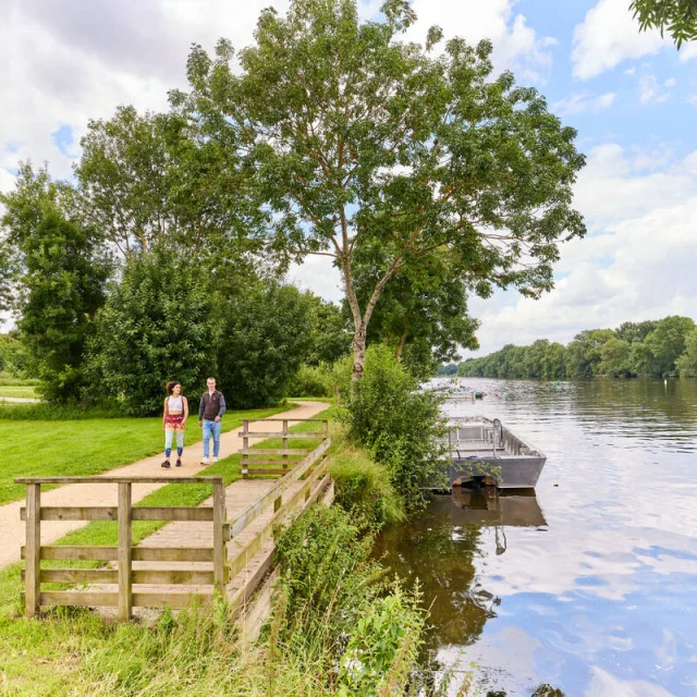Camino de sirga a orillas del Mayenne