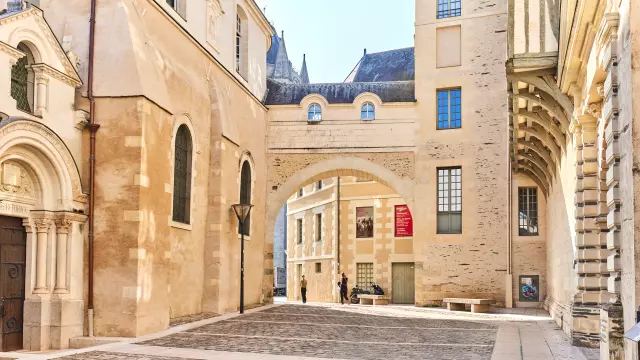 Rue du Musée