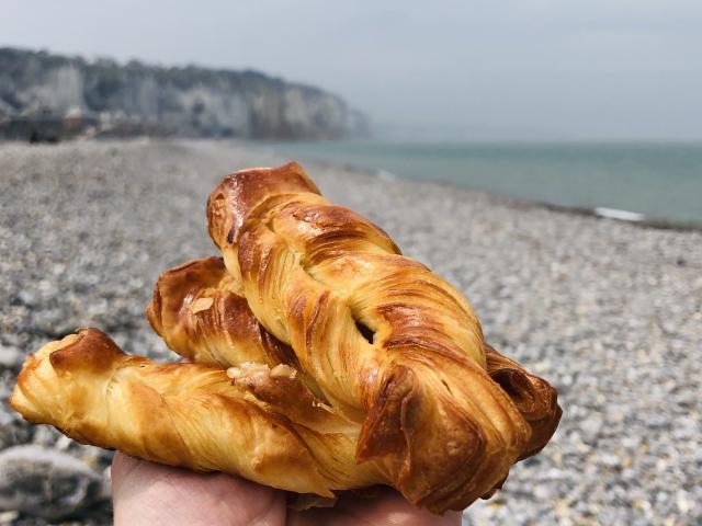 Viennoiseries en forme de tresses