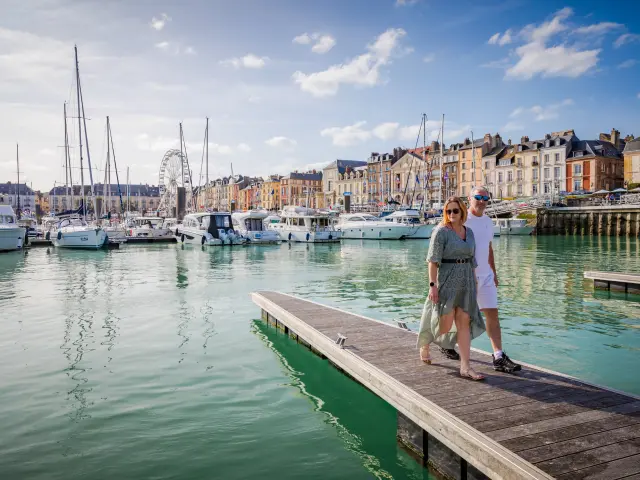 Couple Port De Dieppe Anibas Sma