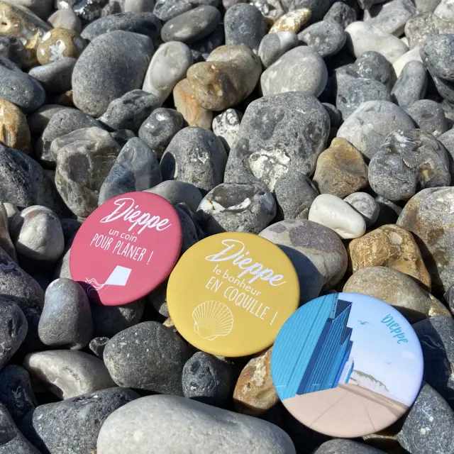 Magnets sur la plage