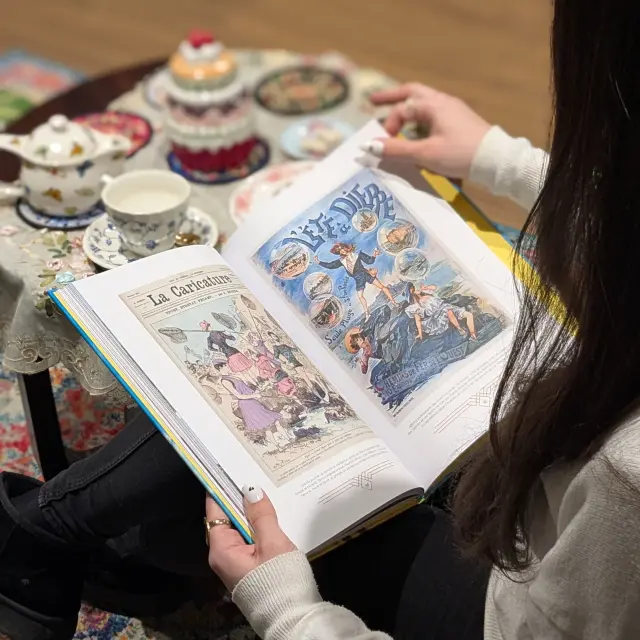 La Tasse Et Le Biscuit