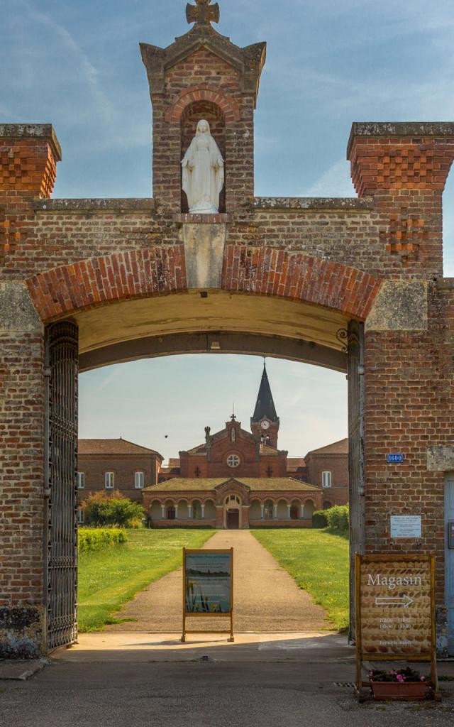 Abbaye Notre Dame Des Dombes