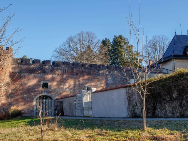 Villette-sur-Ain-De-lAin-au-Plateau.png