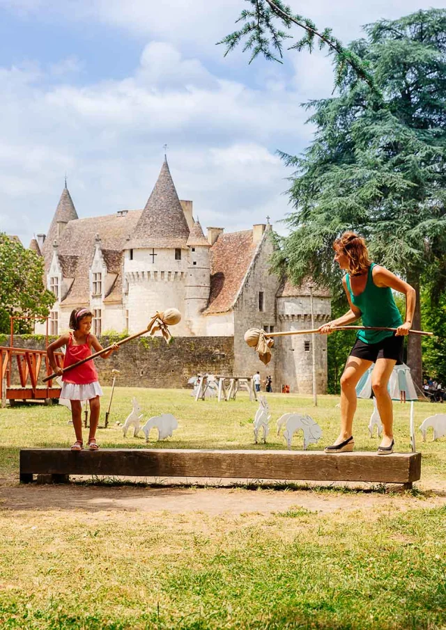 Château de Bridoire à Ribagnac en Dordogne Périgord