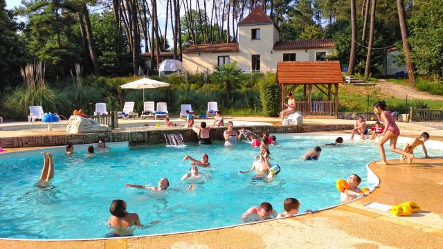 Parcs résidentilel de loisirs Domaine les grands pins