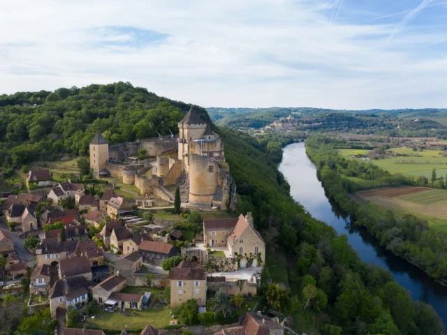 5586 Chateau De Castelnaud La Chapelle Dordogne Libre 1