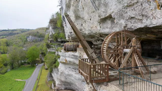 Week-end évasion à vélo en Vallée de la Vézère | Dordogne Périgord Tourisme