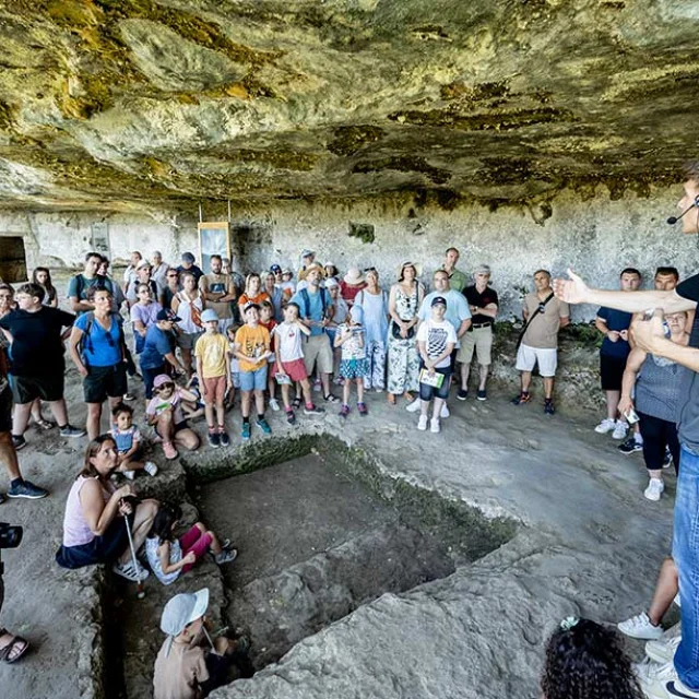 Visite guidée à La Roque Saint-Christophe
