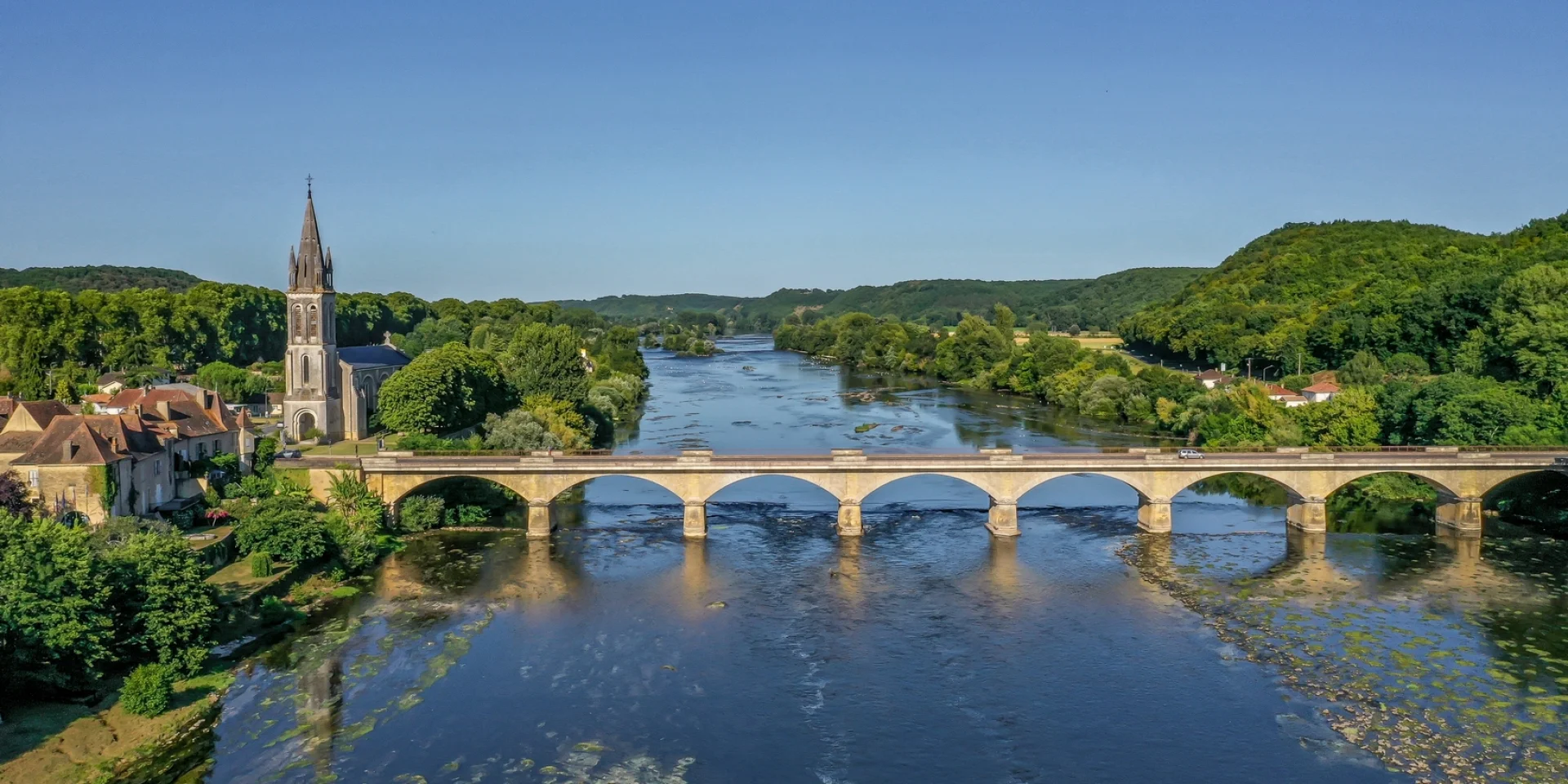 France, Dordogne (24), Périgord Pourpre, Lalinde, Ville de Lalinde, (Vue aérienne)//France, Dordogne, Purple Perigord, Lalinde, Town of Lalinde (aerial view)