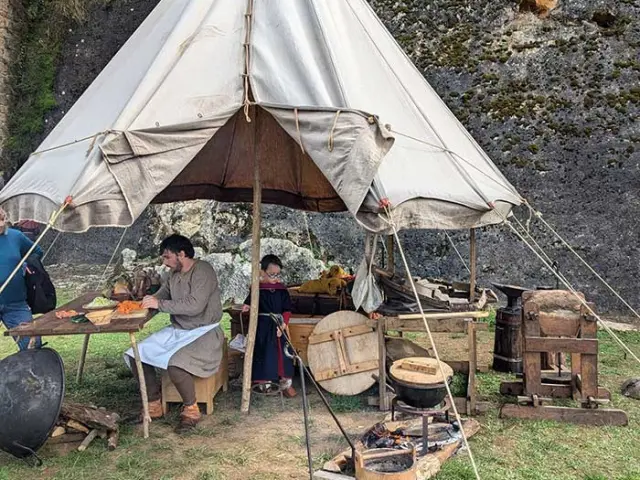 Animation médiévale au château de Biron