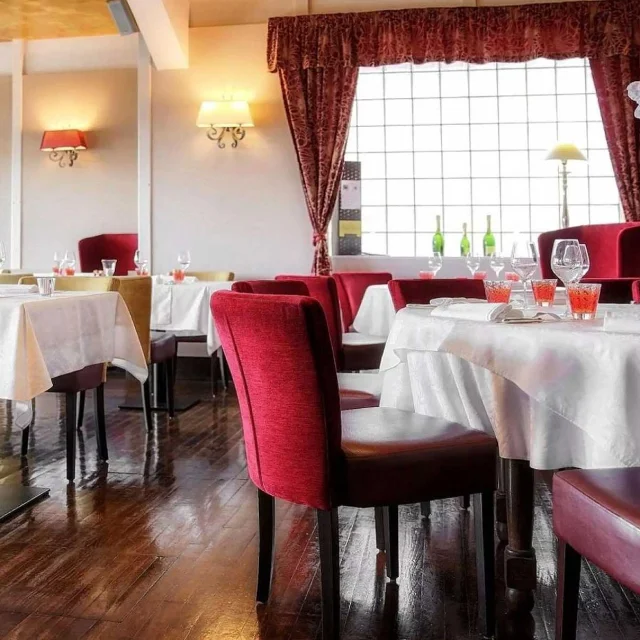 Hôtel-Restaurant Les Voyageurs à La Coquille