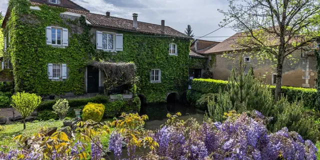 Moulin de la Veyssière à Neuvic