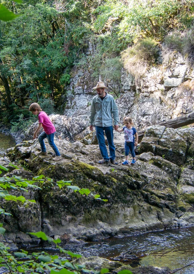 Gorges de l'Auvézère en famille