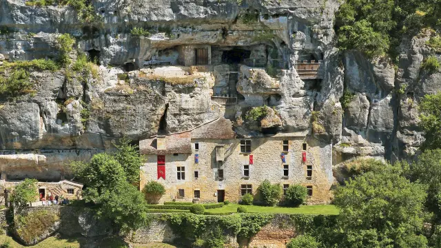 Façade Maison Forte de Reignac