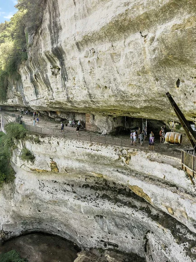 La Roque Saint-Christophe en vallée de la Vézère