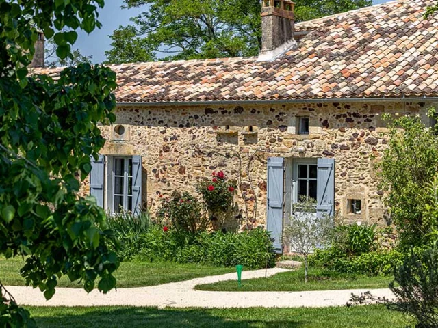 Gite Le Clos des Vignes au Domaine de la Tuque à Biron