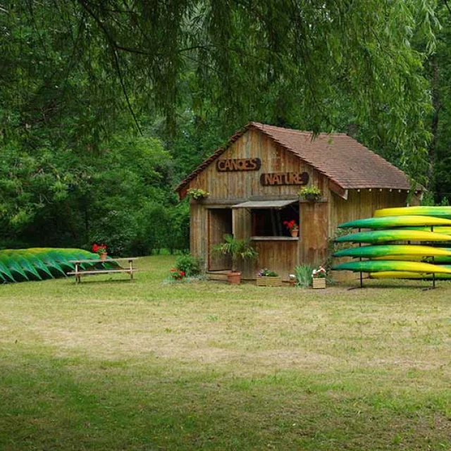 Base de Canoës : Veyrignac Canoë Nature