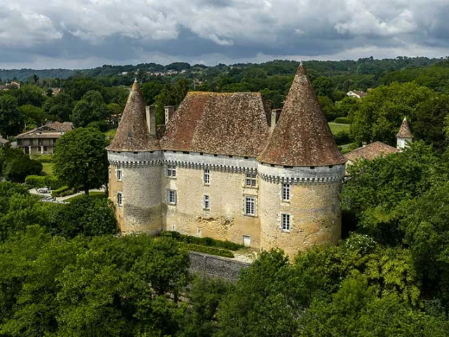 Château de Mauriac à Douzillac