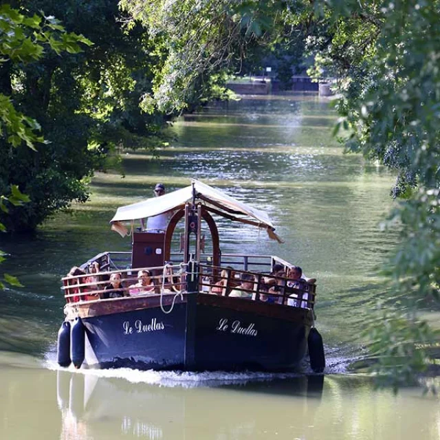 Balade en gabare sur le site du Duellas à Saint-Martial d'Artenset