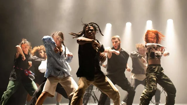 Rave Lucid par la Compagnie Mazelfreten