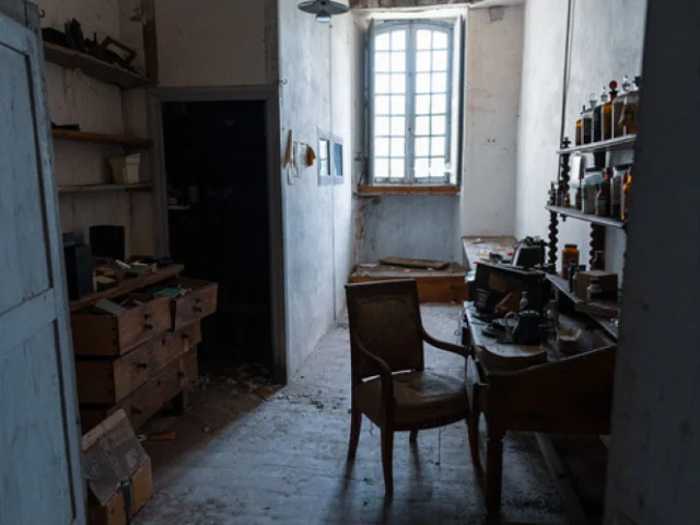 Visite façon Urbex au Château de Fayolle à Tocane Saint-Apre