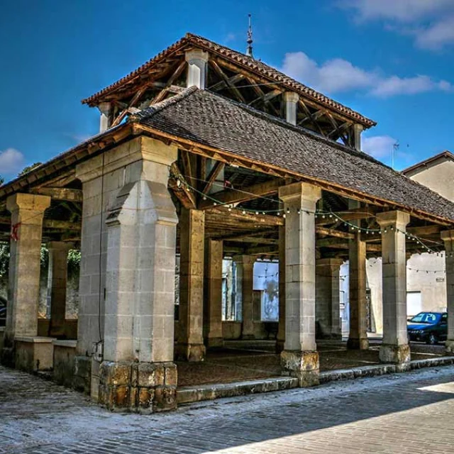 Halle de Villamblard