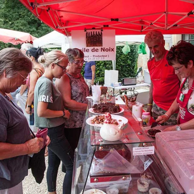 Marché de Sainte-Mondane